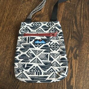 Kavu crossbody bag